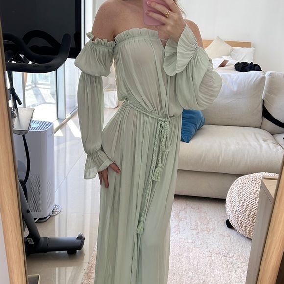 Mint green maxi dress size xs. NWT! - Picture 2 of 4